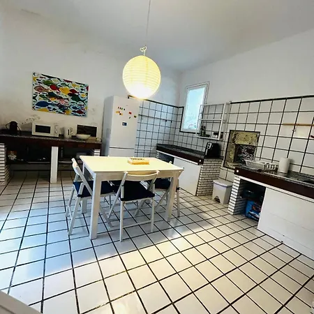 Casa La Caleta Feriehus *